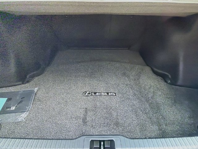 Used 2025 Lexus IS 350 F Sport w/ Accessory Package RWD image 12
