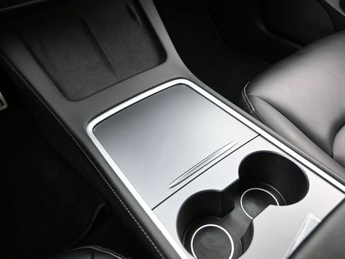 Used 2023 Tesla Model 3 Performance image 25