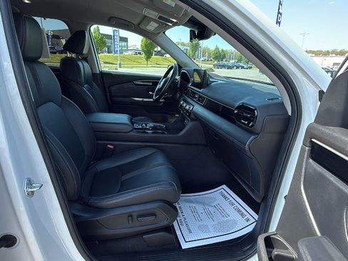 Used 2024 Honda Pilot EX-L image 17