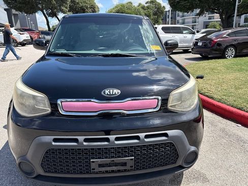 Used 2015 Kia Soul + FWD image 8