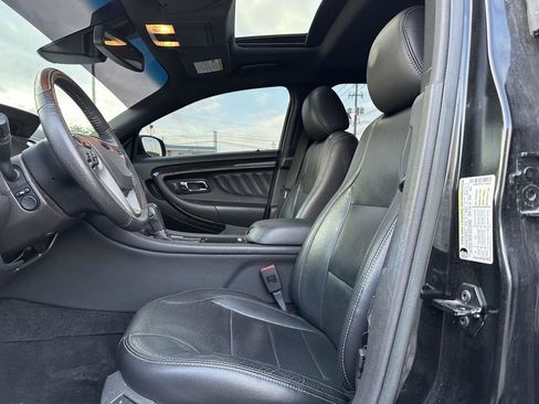 Used 2015 Ford Taurus Limited w/ Equipment Group 301A image 11