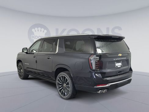 New 2026 Chevrolet Suburban High Country w/ LPO, Get Active Package AWD/4WD image 4