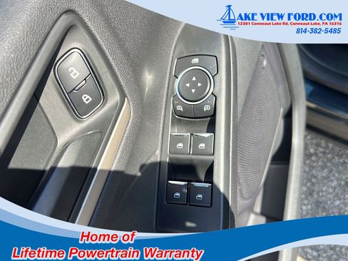 Used 2022 Ford Escape SE w/ Cold Weather Package AWD/4WD image 23