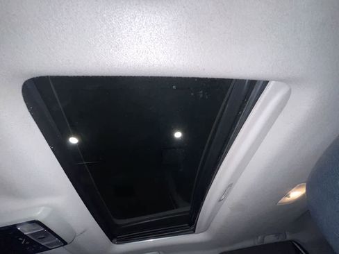 Used 2021 Toyota 4Runner Limited image 22