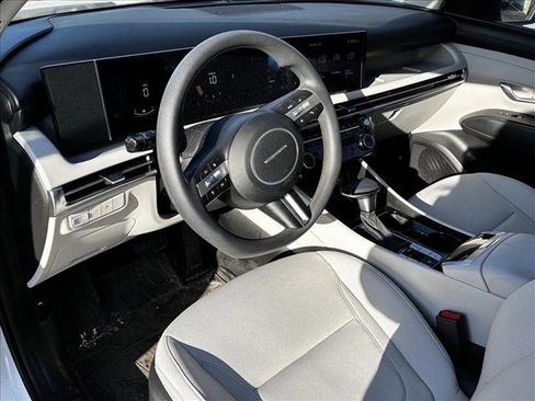 Certified 2025 Hyundai Tucson SEL image 10