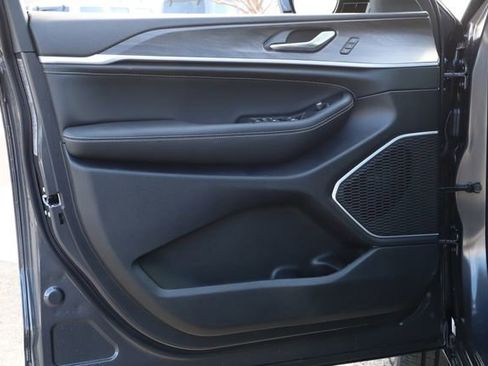 New 2026 Jeep Grand Cherokee Limited AWD/4WD image 15