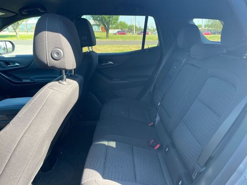 Used 2025 Chevrolet Equinox LT image 27
