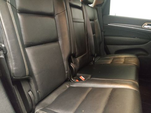 Used 2017 Jeep Grand Cherokee Limited AWD/4WD image 19