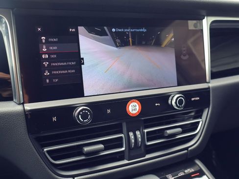 New 2026 Porsche Macan AWD/4WD image 19