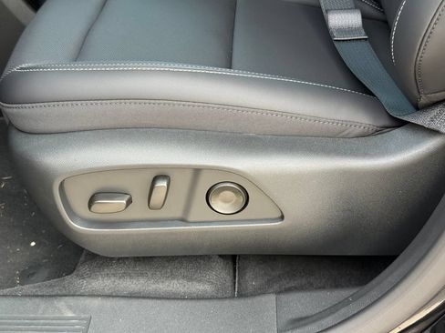 New 2027 GMC Terrain Elevation w/ Elevation Premium Package AWD/4WD image 14