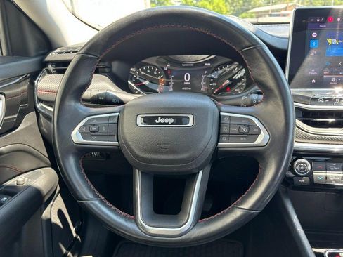 Used 2022 Jeep Compass Trailhawk w/ Sun and Sound Group AWD/4WD image 16