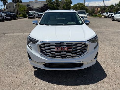 Used 2019 GMC Terrain Denali w/ Advanced Safety Package AWD/4WD image 2