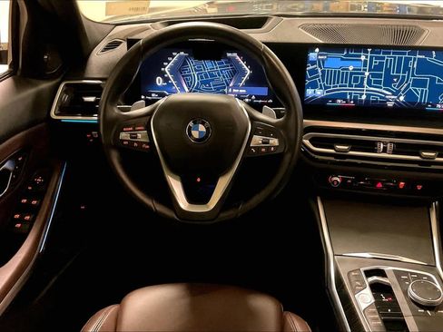 Certified 2023 BMW 330i xDrive Sedan w/ Premium Package image 5