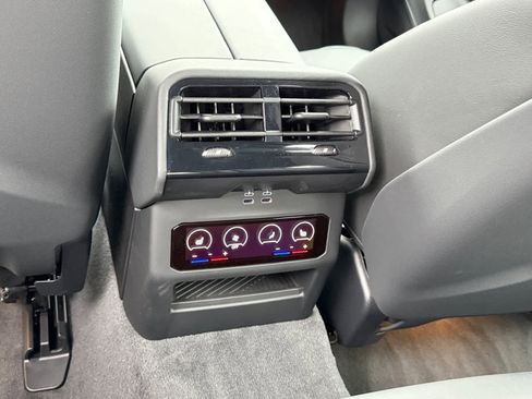 New 2027 BMW M5 Touring AWD/4WD image 22