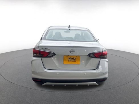 Used 2025 Nissan Versa SV FWD image 17