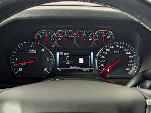 Used 2018 GMC Yukon SLT w/ Premium Edition AWD/4WD image 23