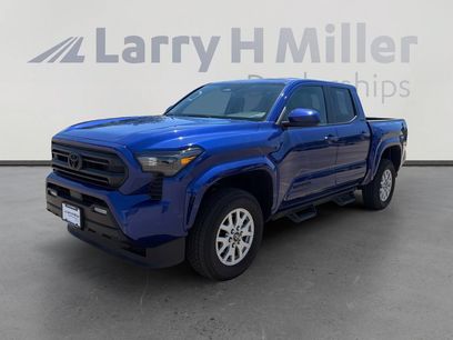 Used 2025 Toyota Tacoma SR5