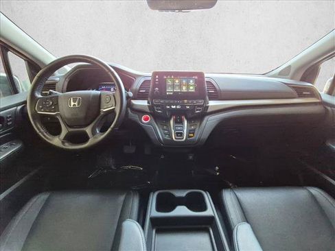 Used 2024 Honda Odyssey EX-L image 18