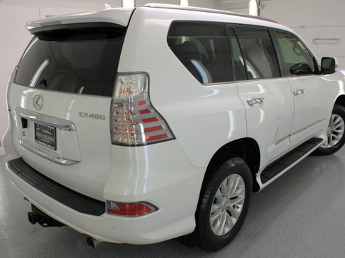 Used 2014 Lexus GX 460 w/ Premium Package AWD/4WD image 30