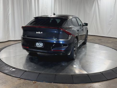 New 2025 Kia EV6 Wind image 8
