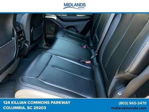 Used 2025 Jeep Grand Cherokee Limited AWD/4WD image 31