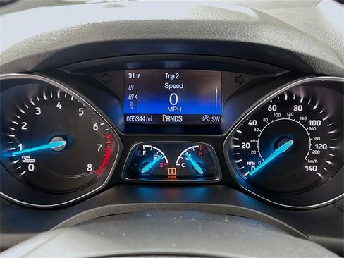 Used 2019 Ford Escape SEL image 16