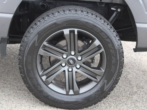 Used 2022 Ford F150 Lariat AWD/4WD image 11