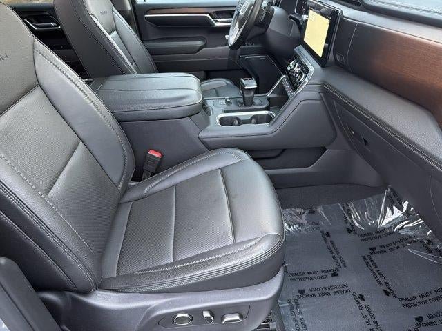 Used 2024 GMC Sierra 1500 Denali w/ Denali Reserve Package AWD/4WD image 14
