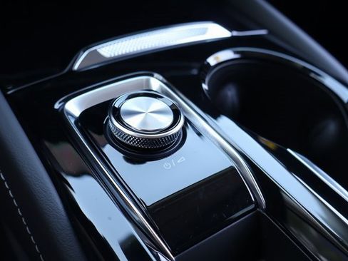 New 2025 Buick Envision Sport Touring image 24