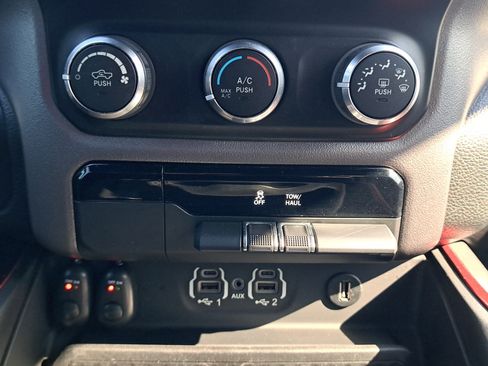 Used 2019 RAM 1500 Rebel AWD/4WD image 20