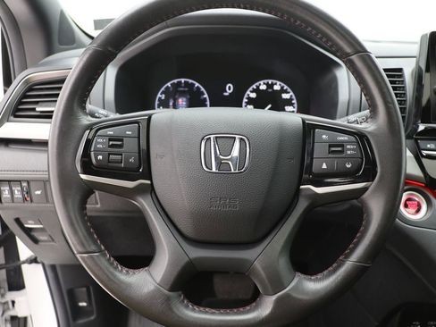 Used 2025 Honda Odyssey Sport-L image 17