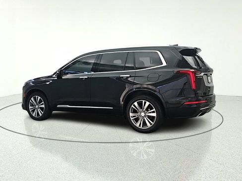 Used 2021 Cadillac XT6 Premium Luxury FWD image 5