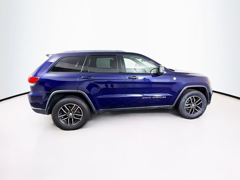 Used 2018 Jeep Grand Cherokee Trailhawk AWD/4WD image 10