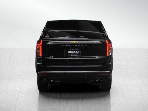 Used 2024 Chevrolet Suburban High Country w/ Premium Package image 4