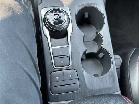 Used 2025 Ford Escape ST-Line Select AWD/4WD image 11