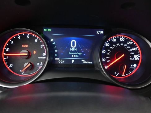 Used 2023 Toyota Camry XSE FWD image 18