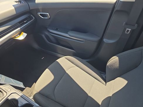 New 2026 Kia K4 FWD image 15