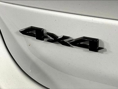 New 2025 Jeep Grand Cherokee L Altitude image 9