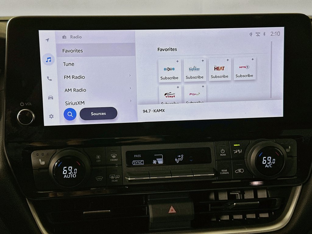 Used 2025 Toyota Grand Highlander FWD image 15