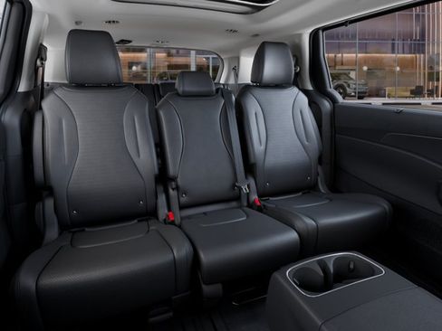 New 2026 Kia Carnival SX Prestige FWD image 16
