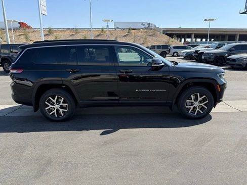 New 2025 Jeep Grand Cherokee L Limited w/ Trailer Tow Package image 7