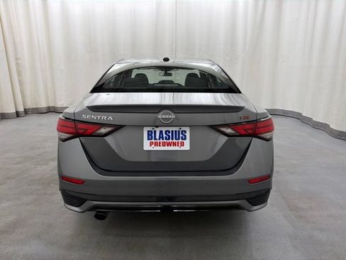 Used 2025 Nissan Sentra SR FWD image 5