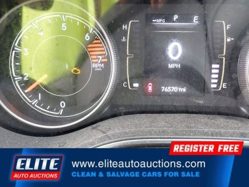 Used 2019 Jeep Cherokee Latitude Plus image 30