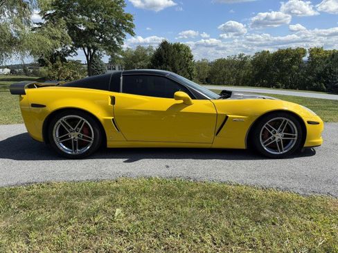 Used 2006 Chevrolet Corvette Z06 w/ Preferred Equipment Group image 4