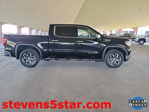 Used 2023 GMC Sierra 1500 SLT w/ SLT Premium Package image 6