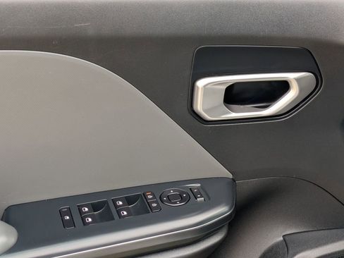 Used 2025 Kia K4 FWD image 13
