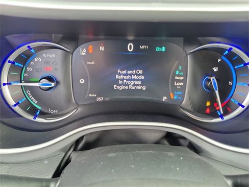 New 2023 Chrysler Pacifica Touring-L w/ S Appearance Package image 24