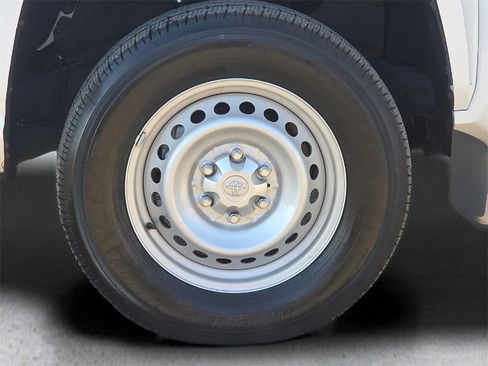 Certified 2025 Toyota Tacoma SR image 10