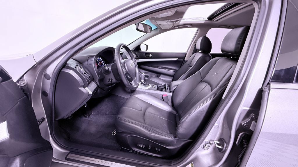 Used 2009 INFINITI G37 x Sedan w/ Premium Pkg AWD/4WD image 8
