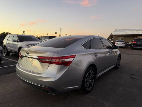 Used 2016 Toyota Avalon XLE image 7